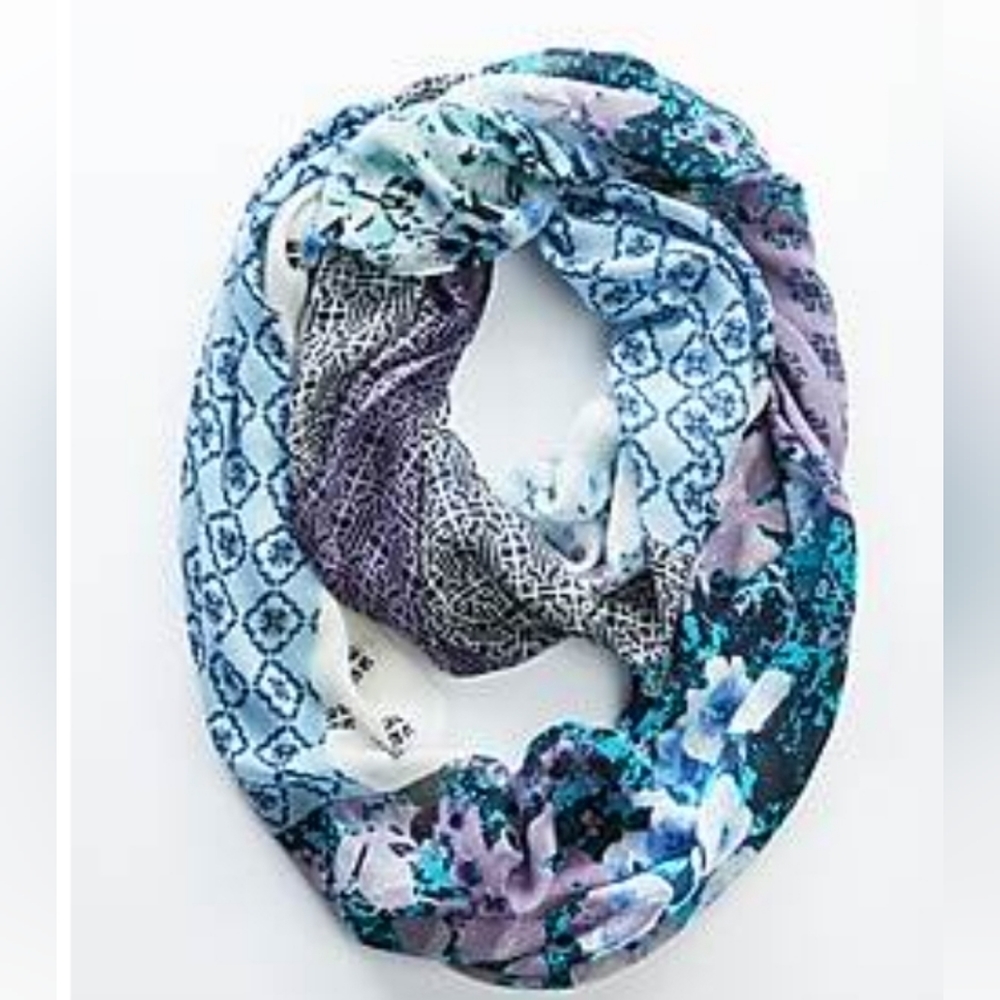J. Jill Patchwork Infinity Scarf - PORCELAIN PRINT **NEW - Picture 2 of 8